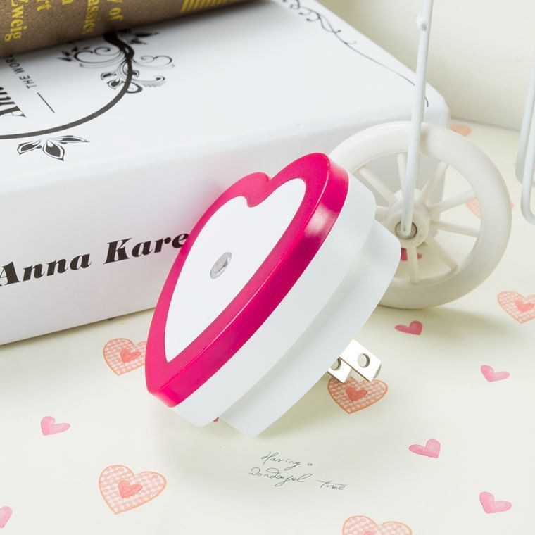 چراغ خواب سنسور دار Heart