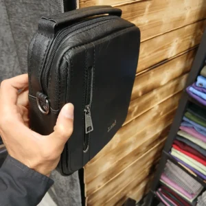 کیف دوشی اسپرت مردانه چرم مصنوعی طرح زارا کیف دوشی اسپرت مردانه چرم مصنوعی طرح زارا