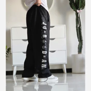 شلوار اسلش بگ جردن دمپا گت دار رنگ مشکی پارچه گلکسی اسپان سایز XXL و XXXL شلوار اسلش بگ جردن دمپا گت دار رنگ مشکی پارچه گلکسی اسپان سایز XXL و XXXL